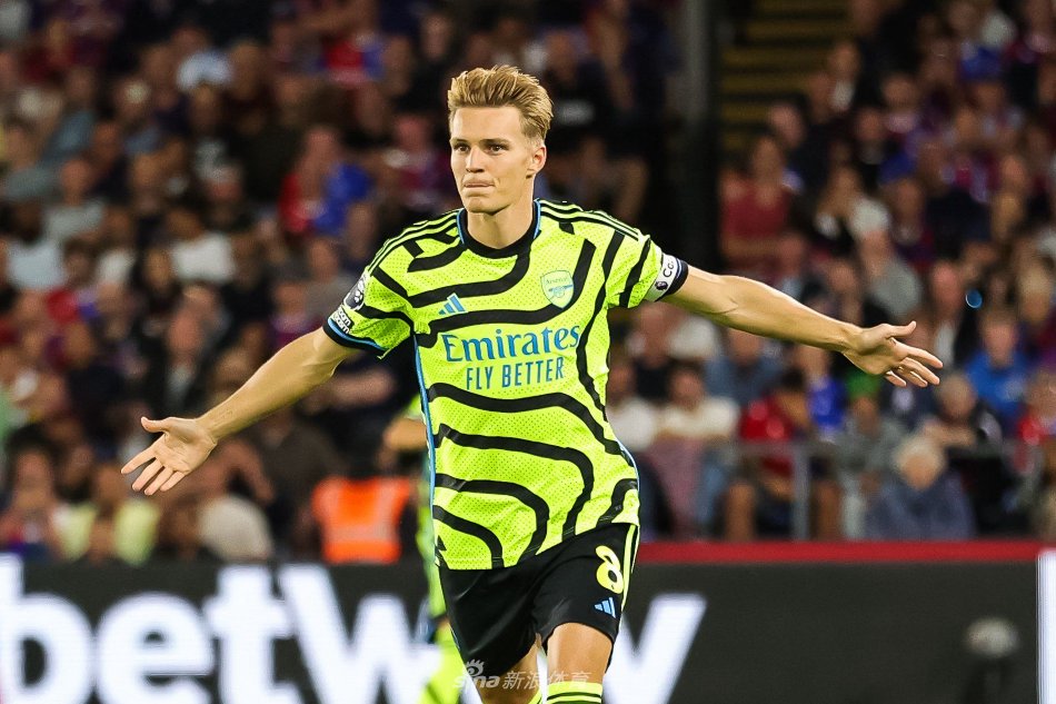 穆夏拉的前 穆夏拉的前