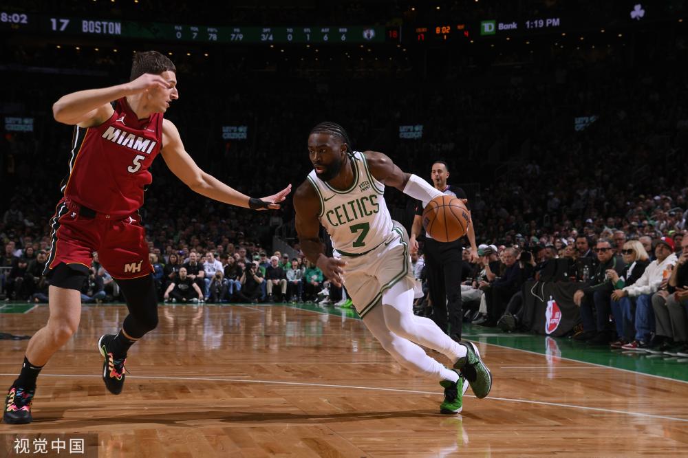 中的表现 中的表现