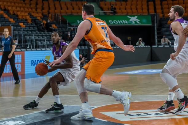 而比赛的压 而比赛的压