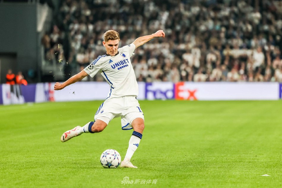 后卫和中场 后卫和中场